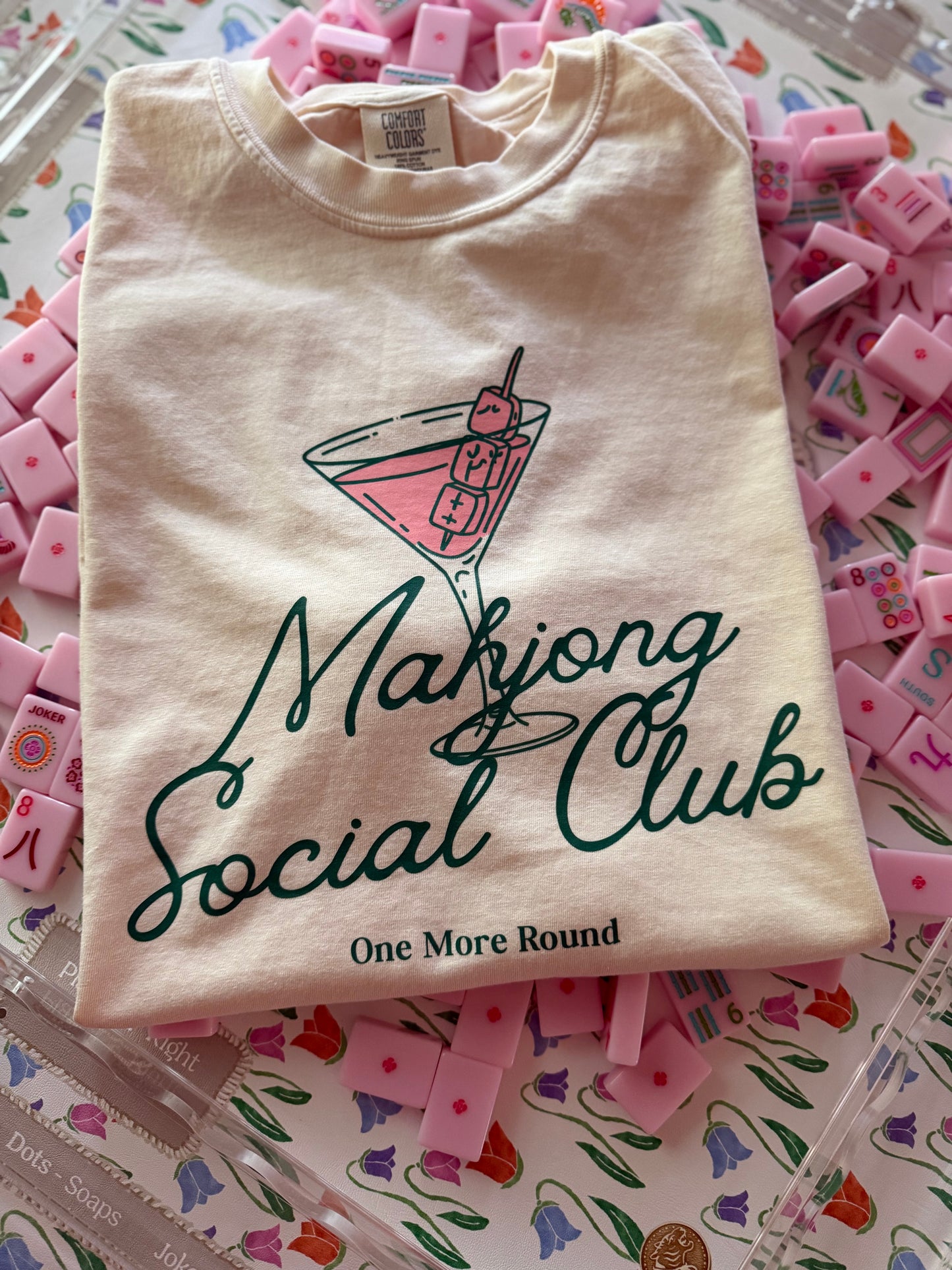 Mahjong Social Club 🍸