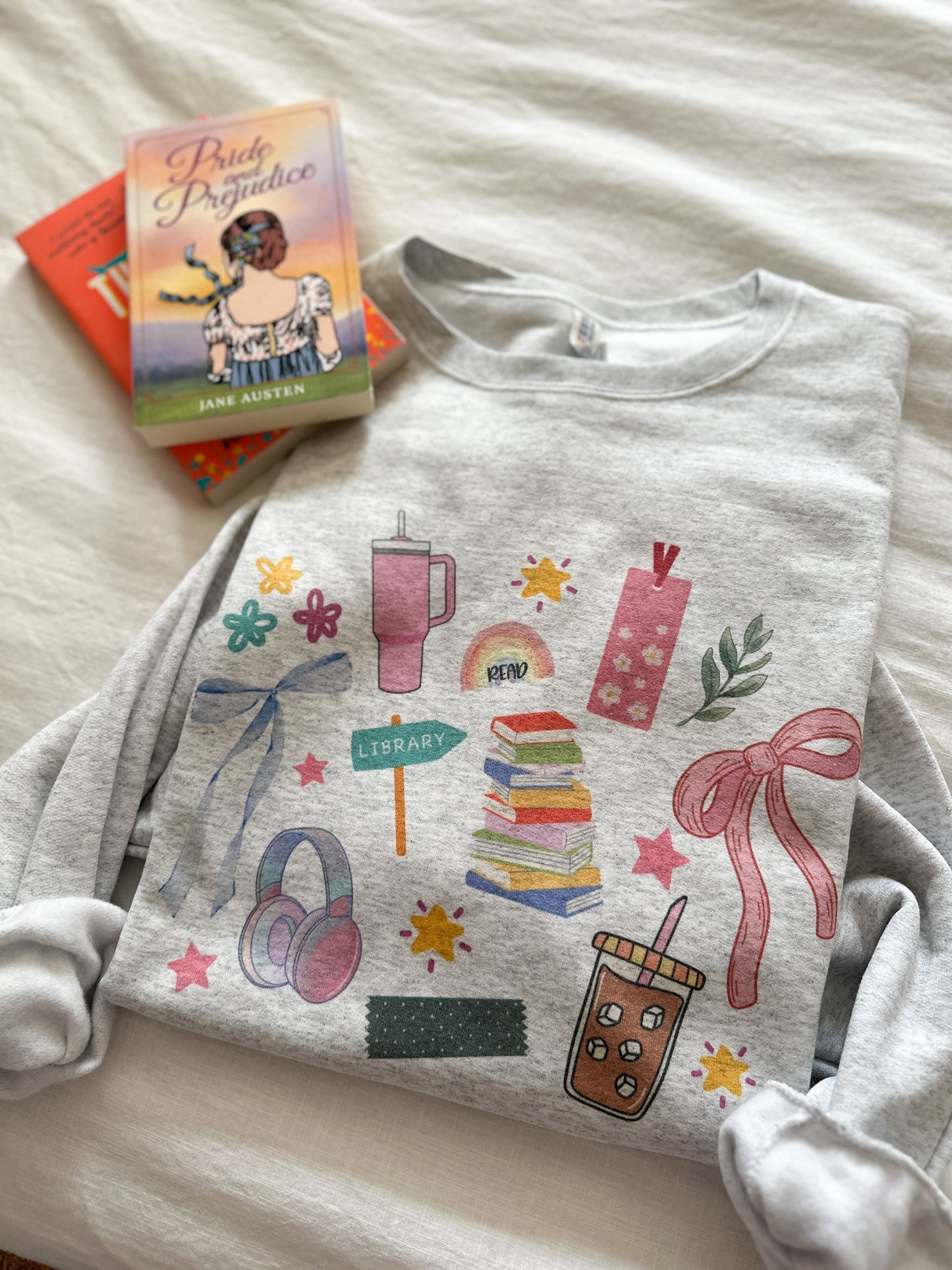 Bookish Things // Turnaround 3 weeks