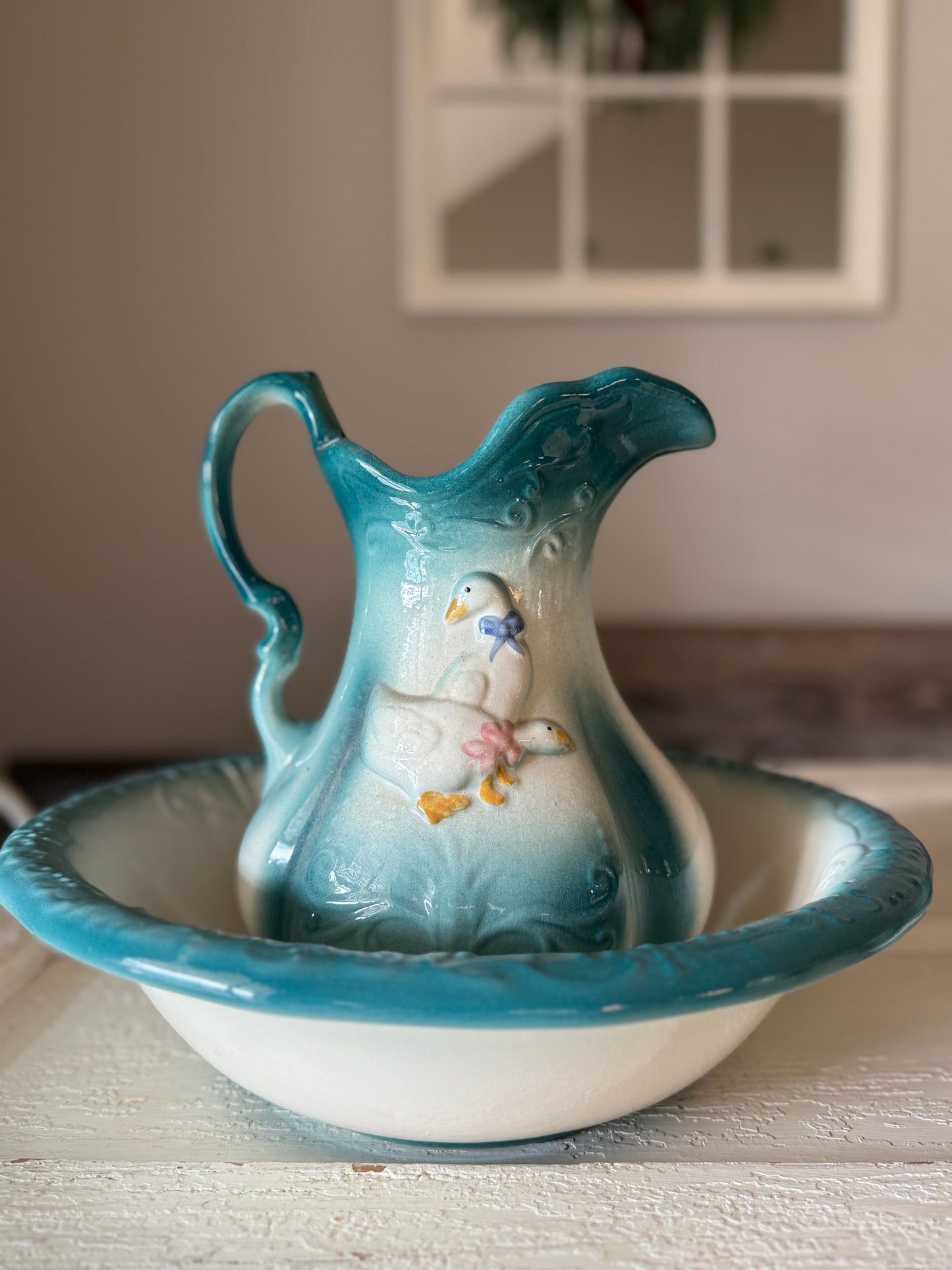 Geese Pitcher w/ Basin