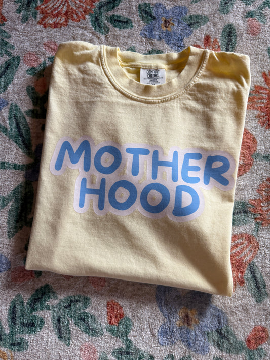 Motherhood on Yellow // 3 weeks turnaround