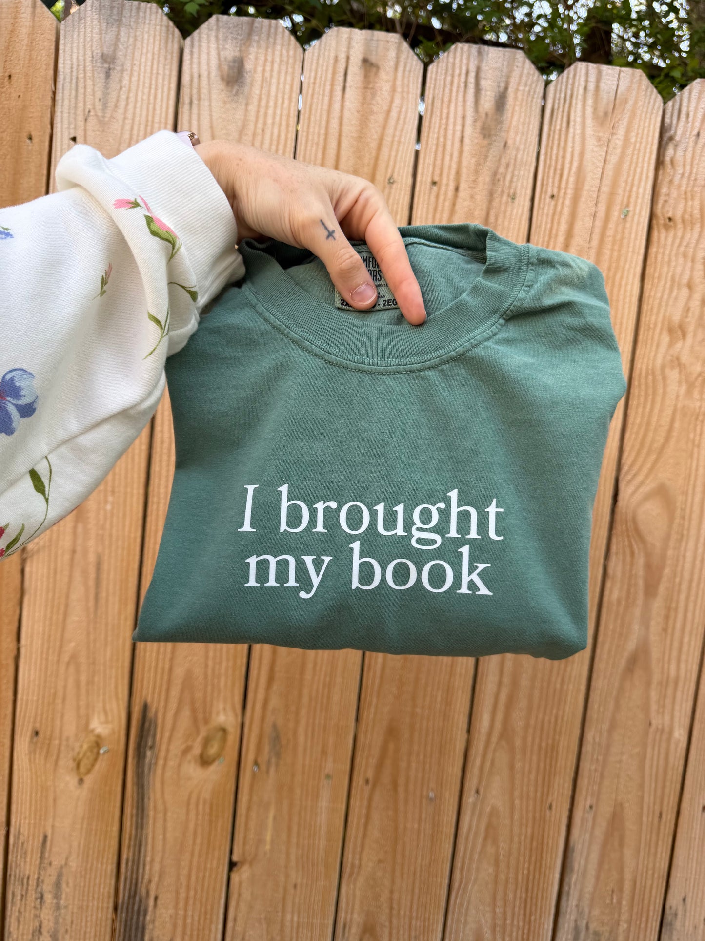 I brought my book PYC (pick your color 👏🏻) // 3 weeks turnaround