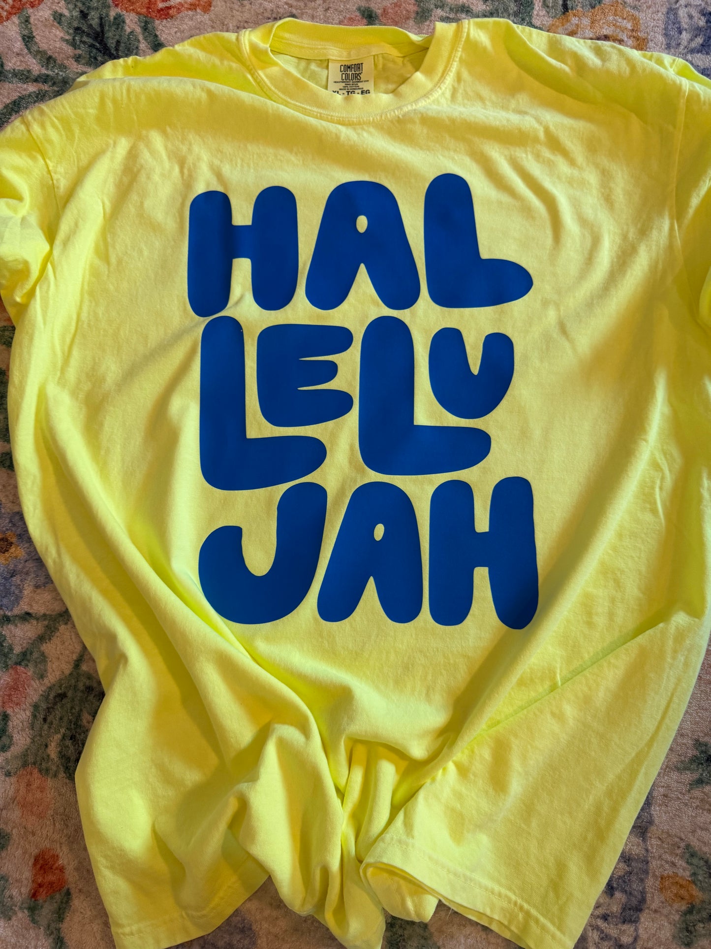 Hallelujah Neon Lemon