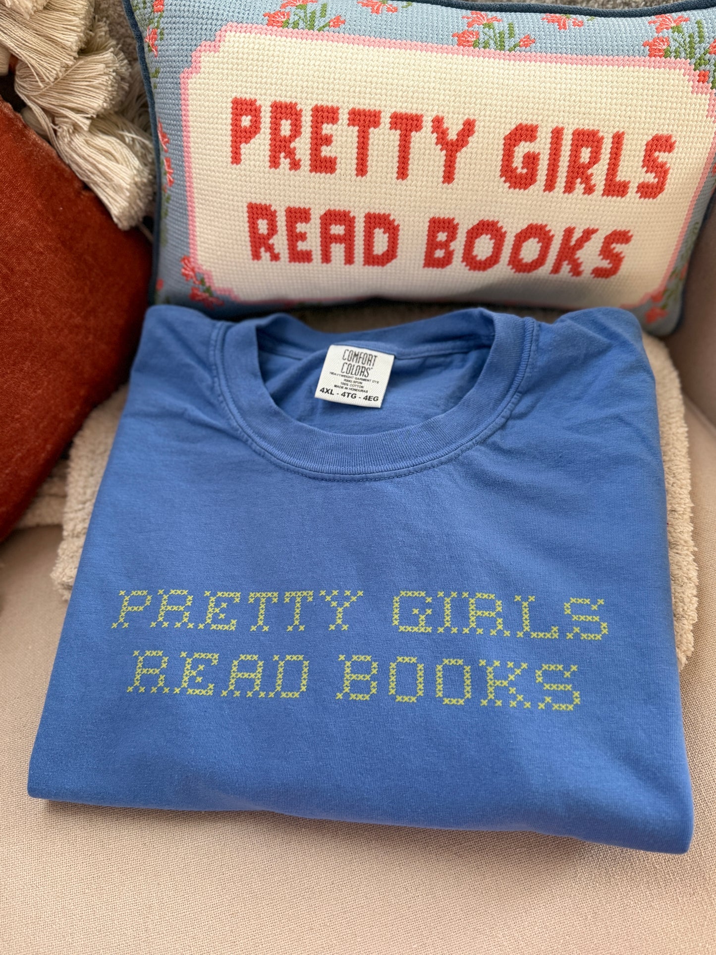 Pretty Girls Read Books // 3 weeks turnaround