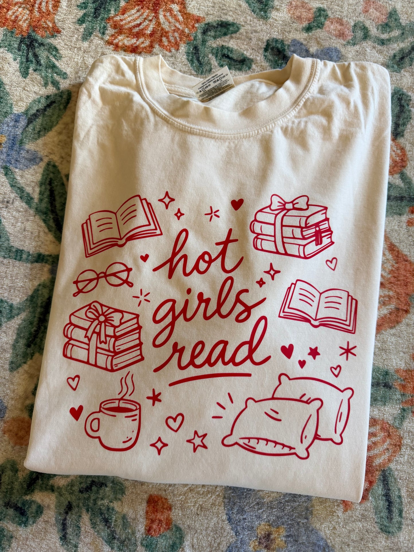 Hot Girls Read Collage // 3 weeks turnaround