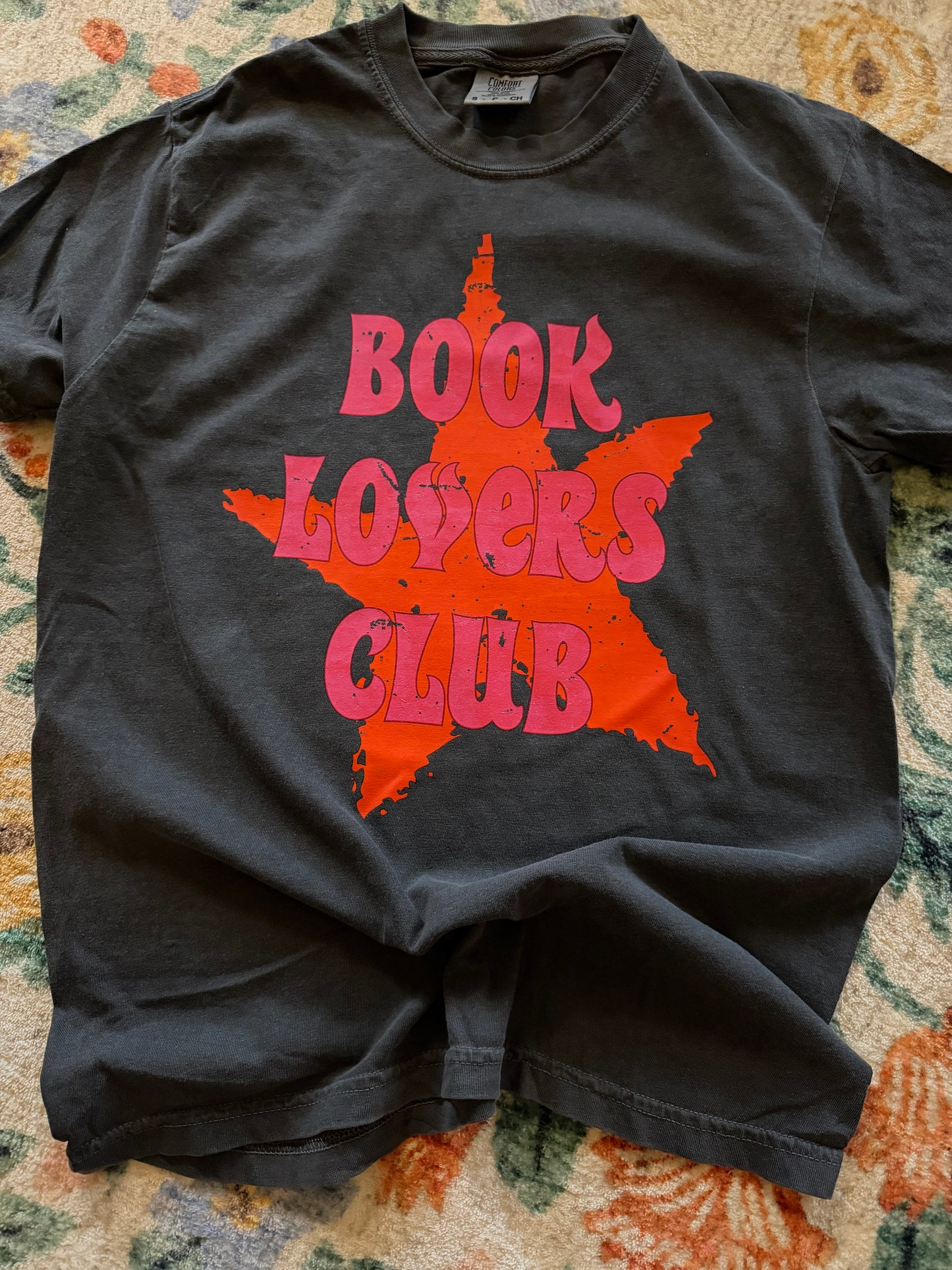 Book Lovers Club (Star Pink and Red) // 3 weeks turnaround