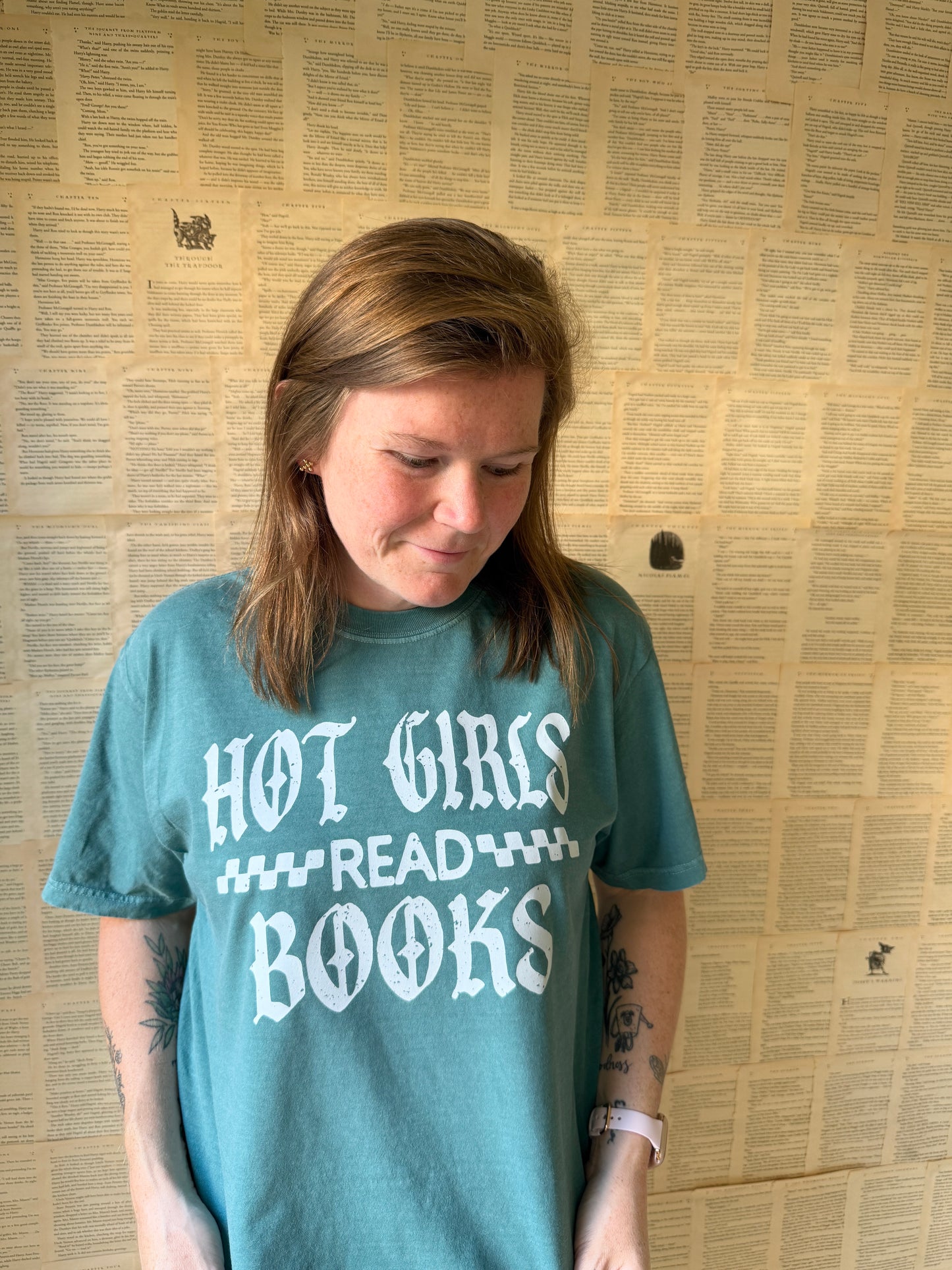 Hot Girls Read Books Emerald/White // 3 weeks turnaround