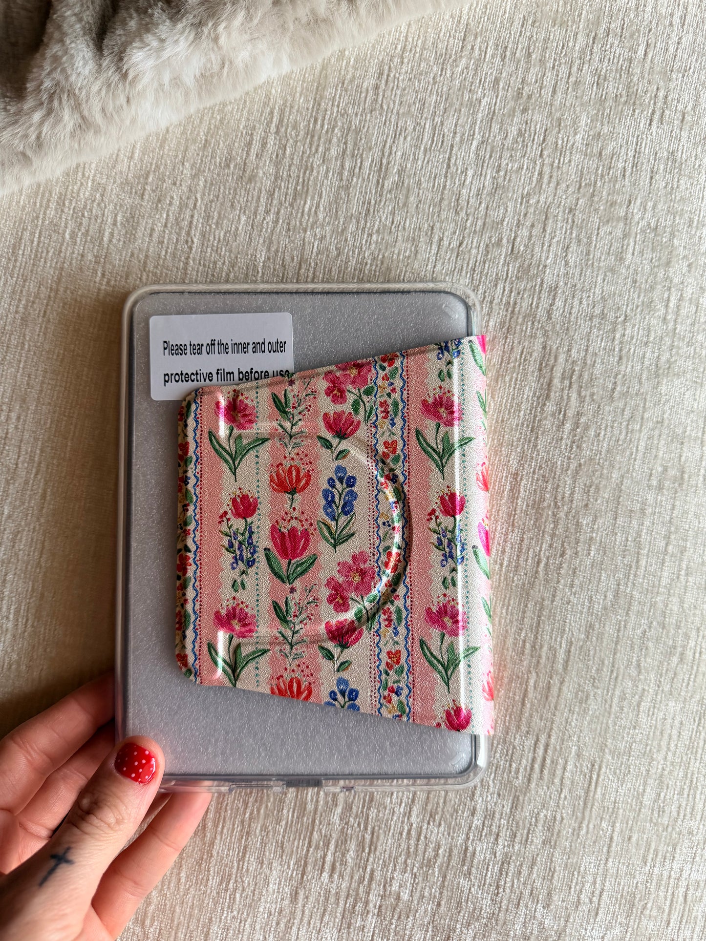 Blooming Meadow Kindle Case // Detachable Cover