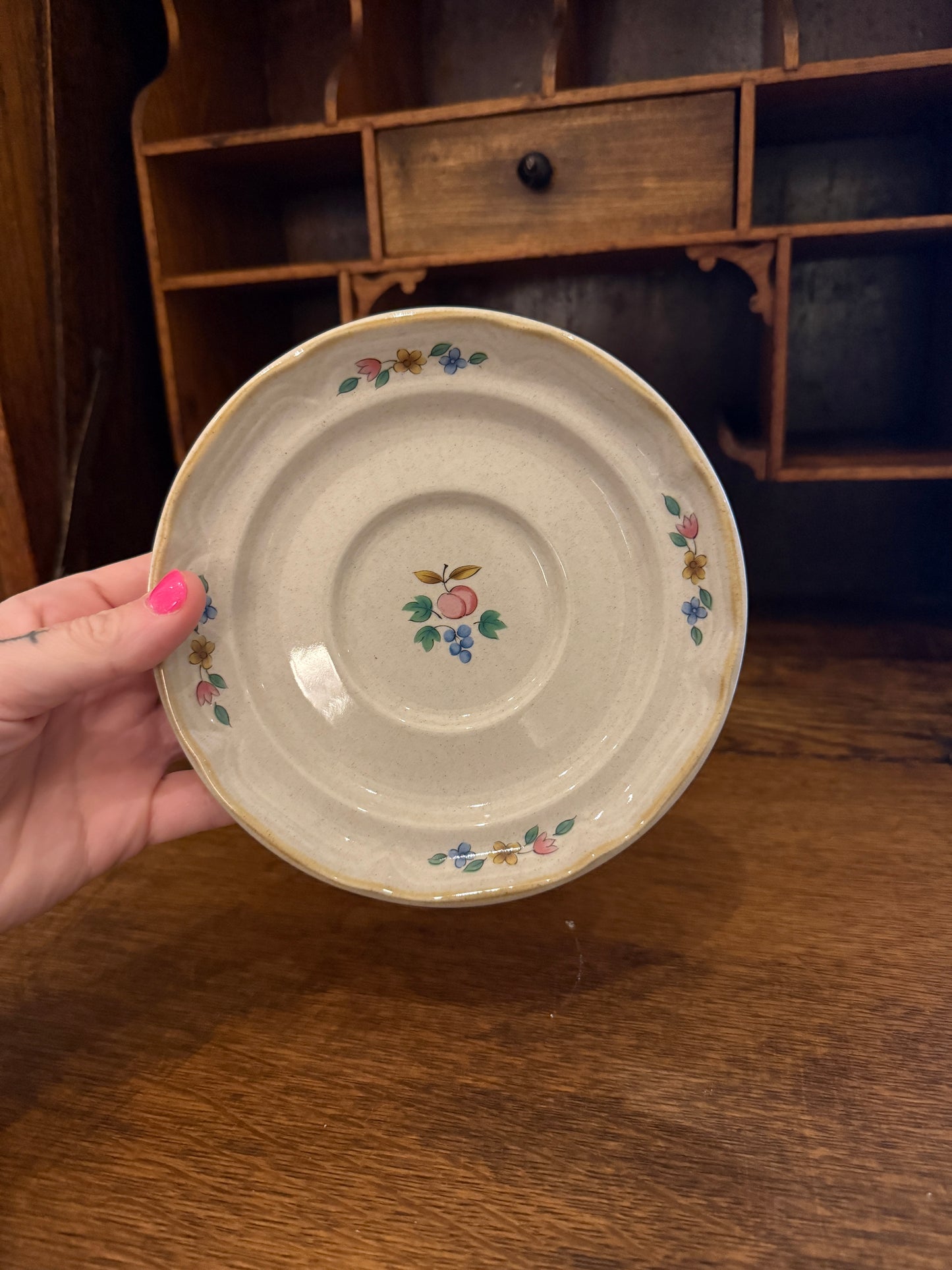 Heartland Saucers (8 available)